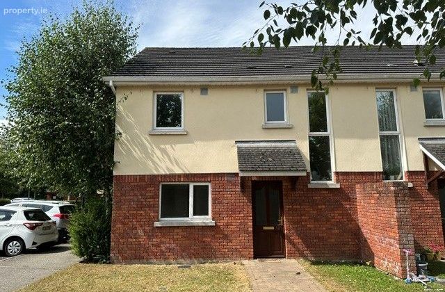 32 Butler Court, Mitchel Street, Thurles, Co. Tipperary - Click to view photos