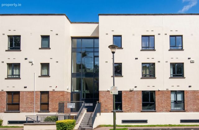 73, Whatley Hall, Clonee, Dublin 15 - Click to view photos