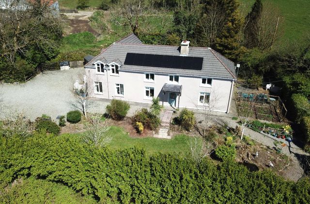 Knockatee, Cordal, Castleisland, Co. Kerry - Click to view photos