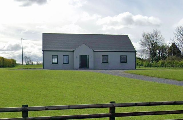 Clonony More, Shannon Harbour, Shannon Harbour, Co. Offaly - Click to view photos