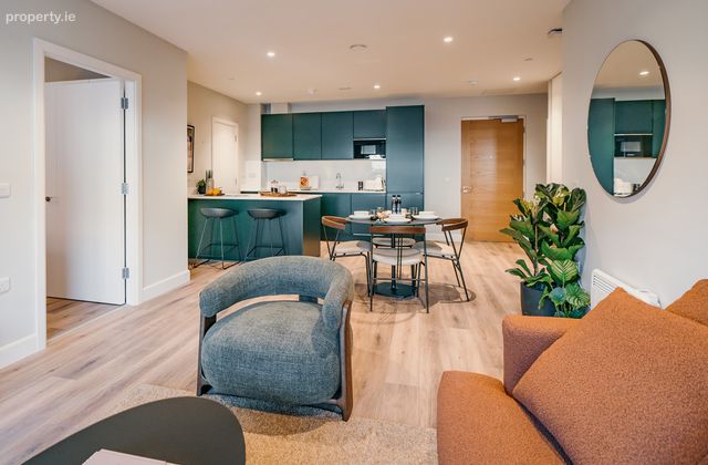 2 Bedroom Apartment, East Road, East Wall, Dublin 3 - Click to view photos