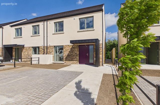 An Tobar, Freshford, Co. Kilkenny, Freshford, Co. Kilkenny - Click to view photos