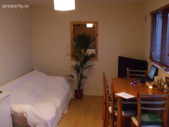 Hunters Crescent, Hunters Wood, Firhouse, Dublin 24 - Image 5