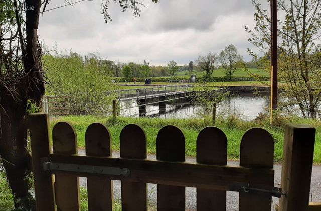 Mayo, Ballinamore, Co. Leitrim - Click to view photos