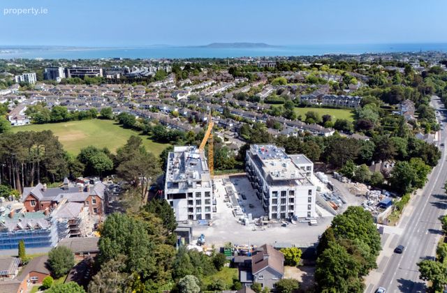 3 Bedroom Apartment, Foxrock, Dublin 18 - Click to view photos
