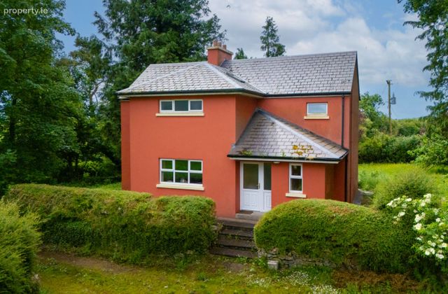 Kilvindoney, Hollymount, Ballinrobe, Co. Mayo - Click to view photos