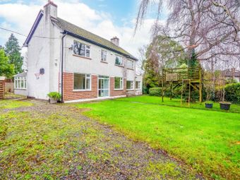 Green Rushes, 16 Avoca Road, Blackrock, Co. Dublin