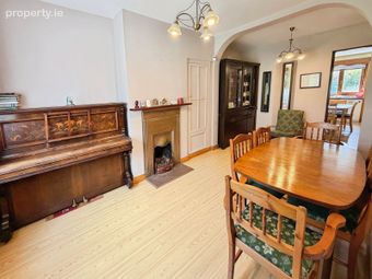44 Whitethorn, Douglas Road, Douglas, Co. Cork - Image 2