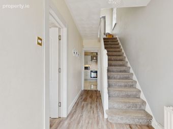 22 Oak Rise, Santry, Dublin 9 - Image 2