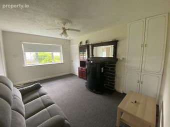 17 Old Glenview, Castlepollard, Castlepollard, Co. Westmeath - Image 2