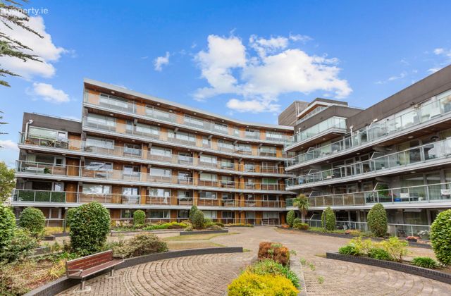 Apartment 27, Booterstown Wood, Booterstown Avenue, Booterstown, Co. Dublin - Click to view photos