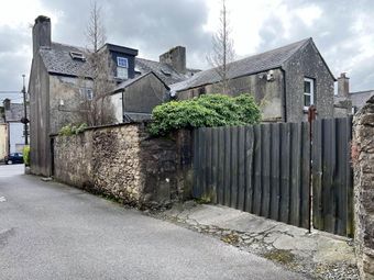 6 St. Johns Terrace, Ballaghaderreen, Co. Roscommon, Ballaghaderreen, Co. Roscommon - Image 2