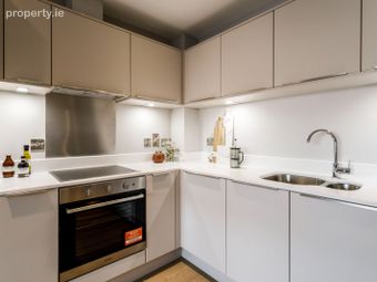 3 Bed, Upper Kilmacud Road, Stillorgan, Co. Dublin - Image 5