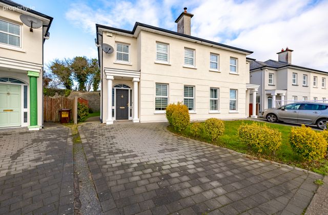 10 Longfield Avenue, Longfield, Clonmel, Co. Tipperary, Clonmel, Co. Tipperary - Click to view photos