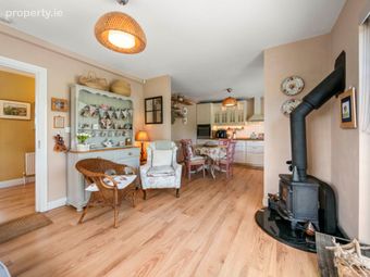 6 The Village, Ballymoney, Ballymoney, Co. Wexford - Image 4