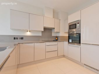 3 Bed, Howth Road, Raheny, Dublin 5 - Image 2