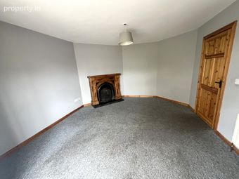 13 Ashford Court, Claremorris, Co. Mayo - Image 3