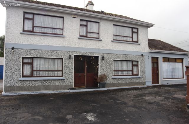 Copperbeech House, Athenry Road, Loughrea, Co. Galway, Loughrea, Co. Galway - Click to view photos