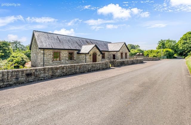 Templeport Hall, Killycluggan, Ballyconnell, Co. Cavan, Ballyconnell, Co. Cavan - Click to view photos