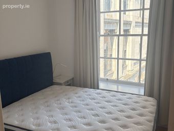 Apartment 9, Palace Gardens, Exchange Court, Dubli, Temple Bar, Dublin 2 - Image 4
