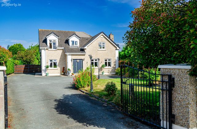 Crinstown, Maynooth, Co. Kildare, Maynooth, Co. Kildare - Click to view photos
