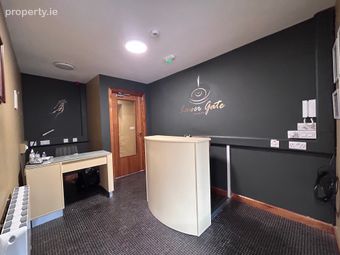 Boherclogh Street, Cashel, Co. Tipperary, Cashel, Co. Tipperary - Image 2