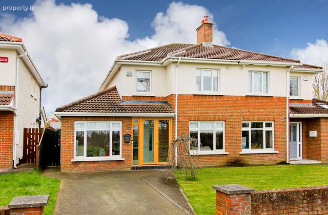 40 Woodstown Drive, Knocklyon, Dublin 16, Knocklyon, Dublin 16 - Click to view photos