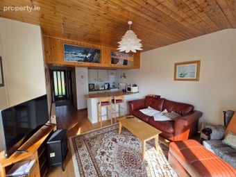 35 Cametringane Point, Castletownbere, Beara, Co. Cork - Image 4