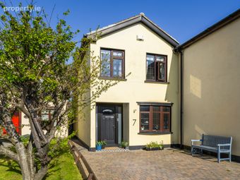 7 Yellow Meadows Lawn, Clondalkin, Dublin 22, Clondalkin, Dublin 22 - Image 2