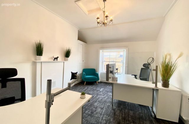 Fitzwilliam Street Upper, Dublin 2 - Click to view photos