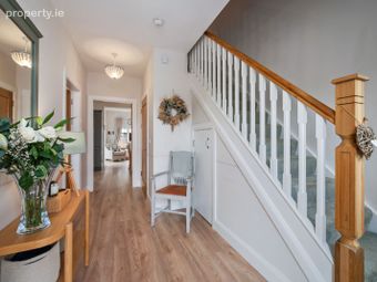 4 East Avenue, Mill Farm, Carrigaline, Co. Cork - Image 3