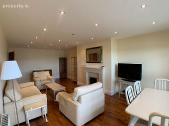 Apartment 6, Mariner's Court, Bayside, Dublin 13 - Image 3