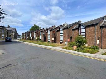 10 Manor Court, Cork Road, Waterford, Waterford City Centre, Co. Waterford - Image 2