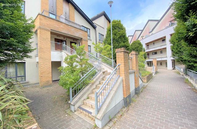 Marlfield Terrace, Tallaght, Dublin 24, Tallaght, Dublin 24 - Click to view photos