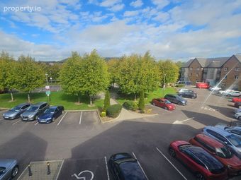 Apartment 19, The Mews, The Oaks, Classes Lake, Ovens, Co. Cork - Image 4
