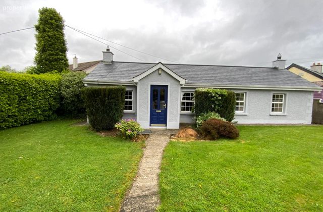 Lower Jenkinstown, Co. Louth, Jenkinstown, Co. Louth - Click to view photos