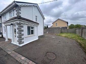 32 Boot Road, Dublin 22, Clondalkin, Dublin 22 - Image 2