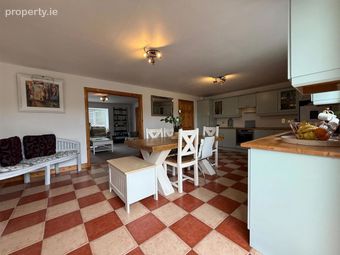 4 Hanley Avenue, Loughglynn, Castlerea, Co. Roscommon, Loughglynn, Co. Roscommon - Image 5