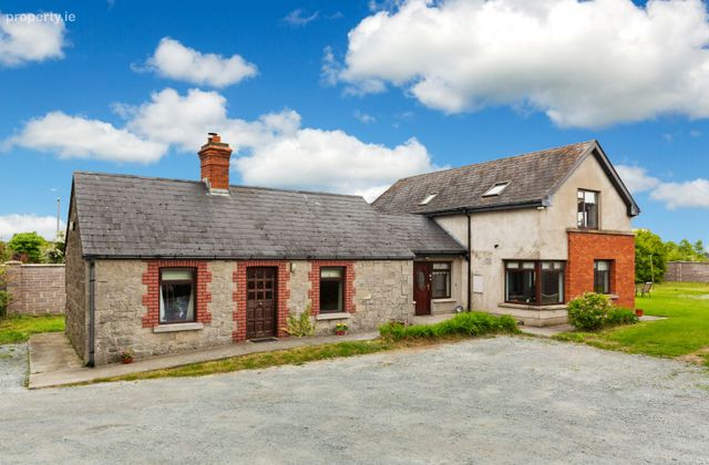 The Cottage, Ballymakenny Road, Drogheda, Co. Louth - Click to view photos