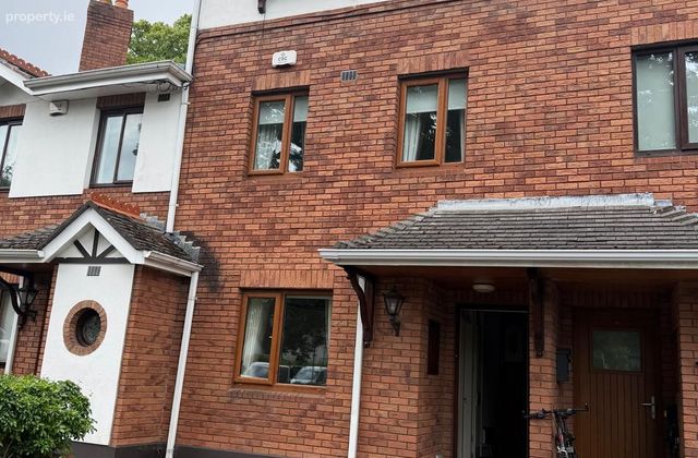 15 Temple Square, Temple Road, Dartry, Dublin 6 - Click to view photos