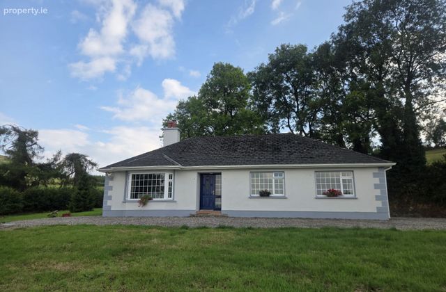 Glenaguile, Toomevara, Nenagh, Co. Tipperary - Click to view photos