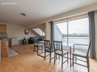 Apartment 34, Davis Court, Inchicore, Dublin 8 - Image 2