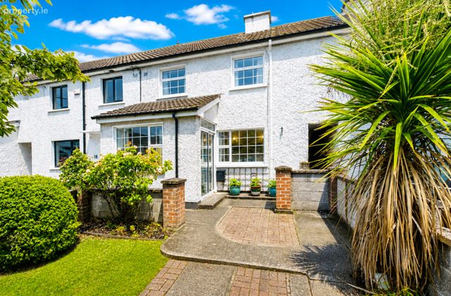 17 Casement Villas, Dun Laoghaire, Co. Dublin, Dun Laoghaire, Co. Dublin - Click to view photos