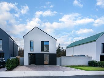 71 River Walk, Ballymore Eustace, Co. Kildare - Image 3