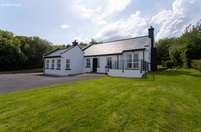 Cloghaneanode, Castlegregory, Tralee, Co.kerry, Castlegregory, Co. Kerry - Click to view photos