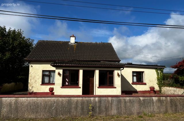 Boherbee, Thomastown, Golden, Co Tipperary, Golden, Co. Tipperary - Click to view photos