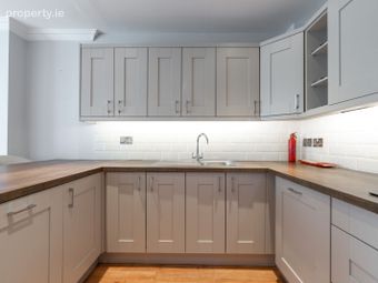 Apartment, The Sweepstakes, Ballsbridge Park, Sandymount, Dublin 4 - Image 5
