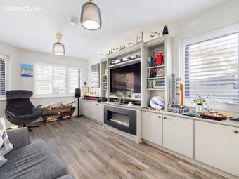 4 The Grove, Dorney Court, Shankill, Dublin 18, Shankill, Dublin 18