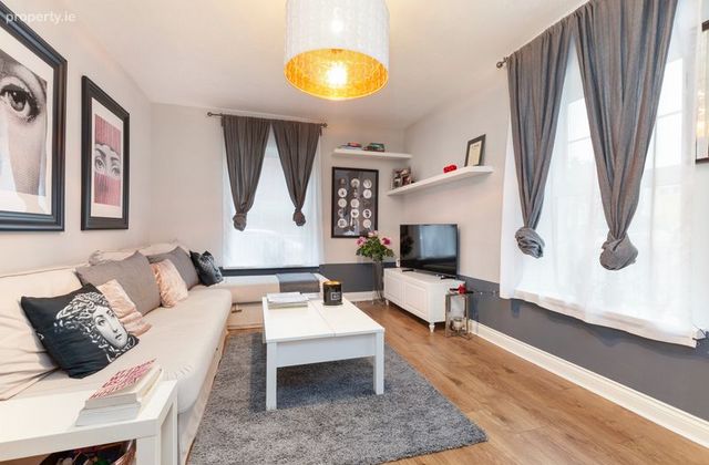 Block 5, Custom Hall, Dublin 1 - Click to view photos