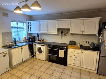 30 Newbury Grove, Clonshaugh, Dublin 17 - Image 4